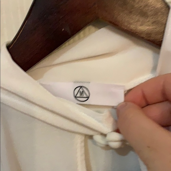 Open sleeve white high neck body suit - Picture 3 of 3